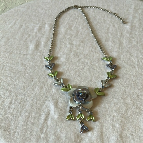 Silver Tone & Green/Blue Floral Necklace-blemish - Picture 1 of 15